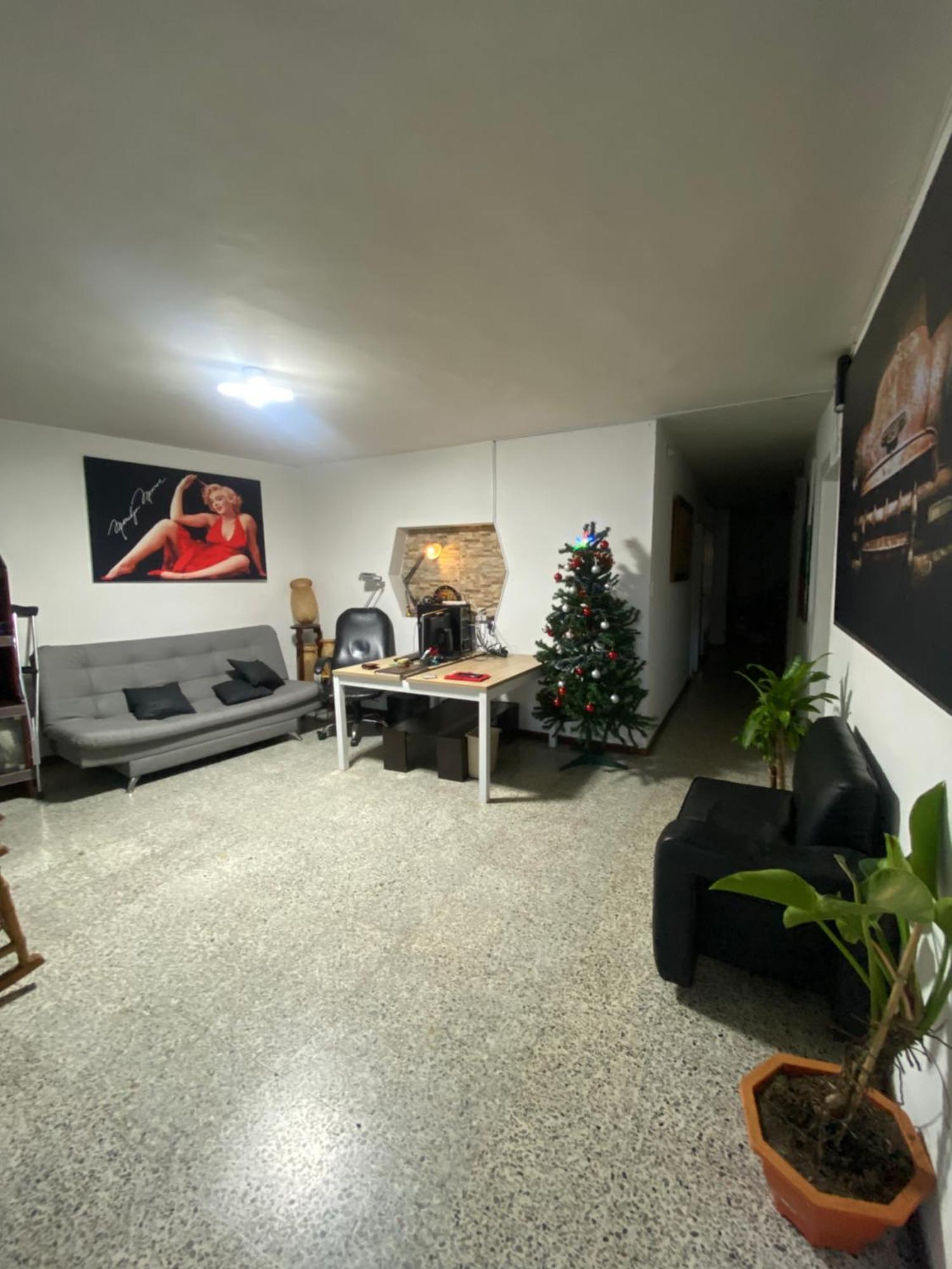 Hostel Kumho Alojamiento メデジン エクステリア 写真